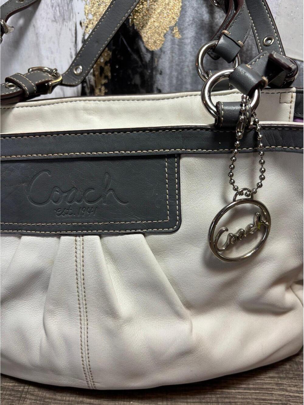 Coach East West Gallery Tote Bag - Picture 2 of 12